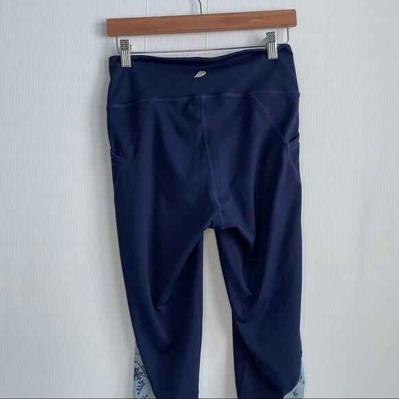 Free2B leggings blue with mesh floral pattern - Picture 6 of 10